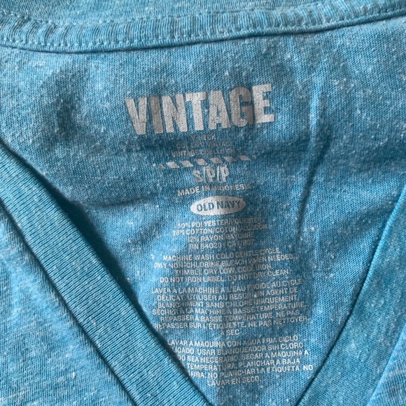 Old Navy V-Neck Tees - Picture 7 of 7